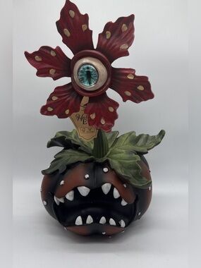 Hallow's Eve Halloween Pumpkin Plant Monster Figurine Spooky Eyeball Flower NEW
